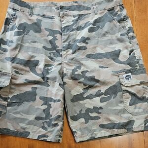 Buffalo Outdoors Men's Camouflage Ripstop Cargo Shorts Size 36